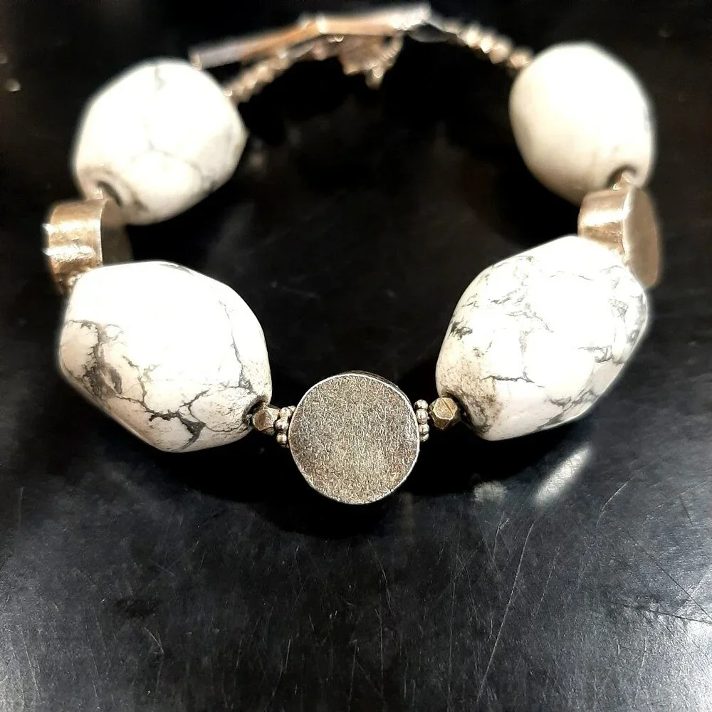 Suki 925 Chunky White Howlite Silver Beaded Bracelet With Toggle Clasp Size 6.5